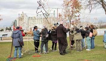 Setting up Celebration of Lights displays. (Photo courtesy pf the Sarnia-Lambton Celebration of Lights via Facebook) 