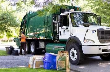 A London waste collection truck. Photo provided by the City of London. 