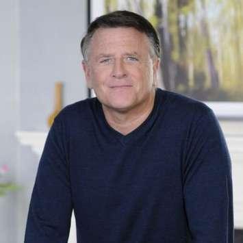 Dragon's Den member David Chilton (Photo from @wealthy_barber via Twitter)