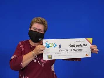 Karen White-McCallum of Alvinston wins 500K lotto prize (Photo courtesy of Ontario Lottery and Gaming)