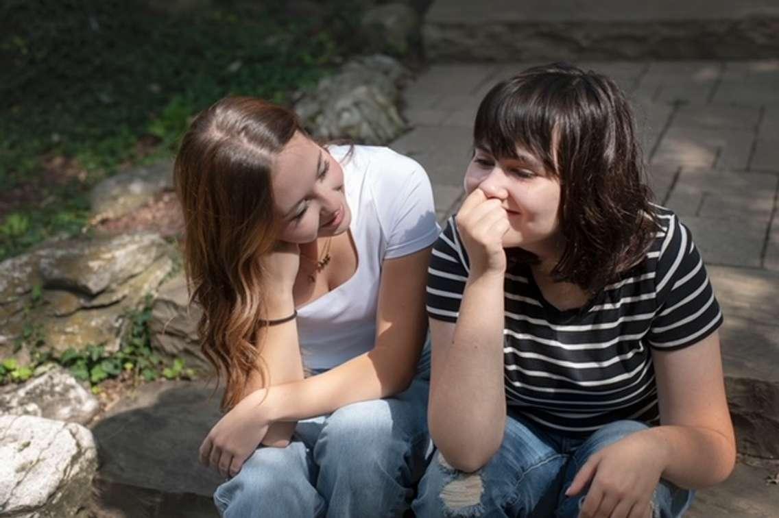 Kylainah Zacharczuk and her sister. (Submitted photo. Photo by Theresa Chalmers of Limitless Photography.)