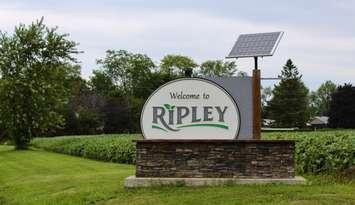 Huron-Kinloss.  Ripley sign.  Photo from Huron-Kinloss