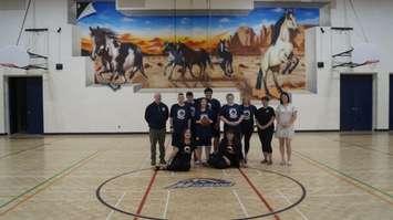 Group picture in Alexander Mackenzie's gymnasium. May 30, 2023. (Photo by Natalia Vega)