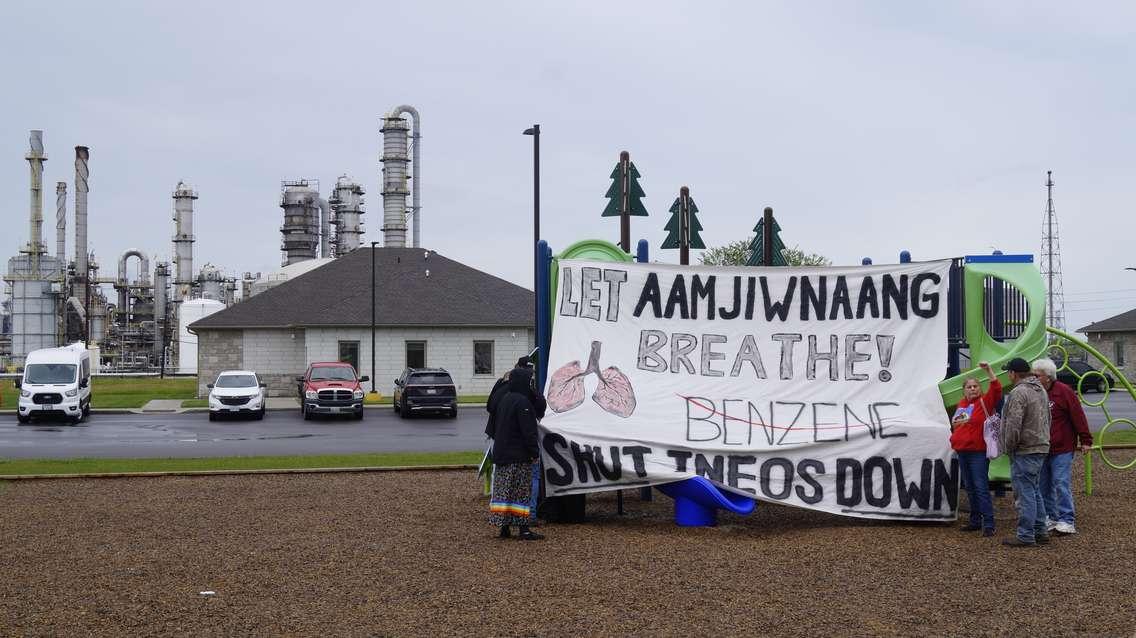 'Let Aamjiwnaang Breathe' sign - May 3/24 (Blackburn Media Photo by Melanie Irwin)