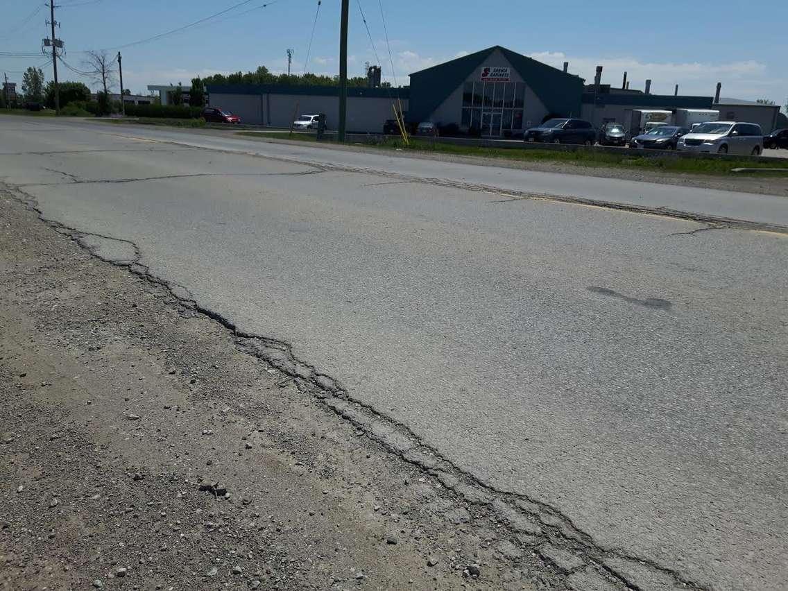 Sarnia's Plank Rd. June 2, 2017 (Photo by Josh Boyce)