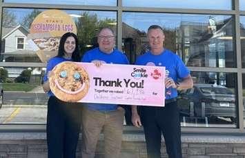 Smile Cookie cheque presentation L-R: Jessica Pritchard, Mike Genge, and Mike Grail (Image from Children’s Treatment Centre Foundation of Chatham-Kent)