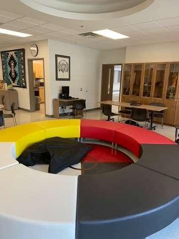The Kim Henry - Gnaajwi Biidaabiniikwe (Beautiful Morning Woman) Room or "The Den" at Great Lakes Secondary School. (Photo courtesy of the Lambton Kent District School Board)