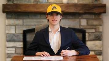 James Barr signs with the Sarnia Sting (Photo courtesy of Sarnia Sting)