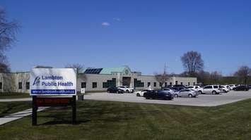 Lambton Public Health on Exmouth Street in Sarnia. 27 April 2020. (BlackburnNews.com photo by Colin Gowdy)