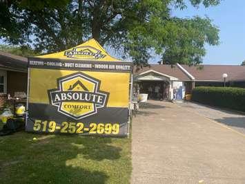Absolute Comfort outside Matthew House, August 14, 2024. (Photo by Maureen Revait)