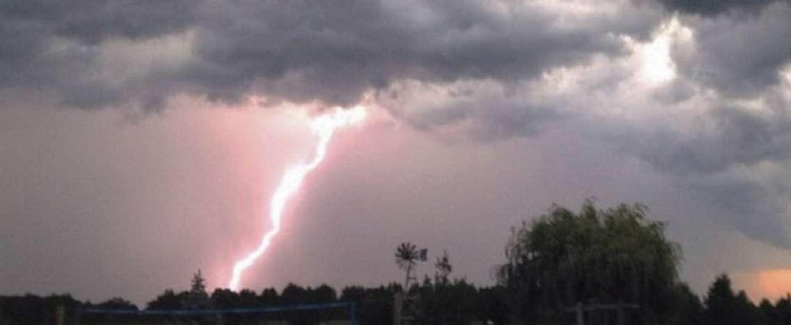 Lightning strike  (Photo courtesy of Rachel Hoekstra) 