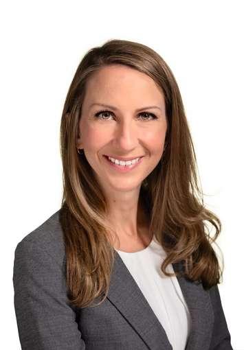 Dr. Karalyn Dueck (Photo by KW Headshots)