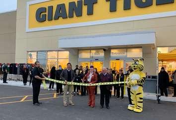 (Photo courtesy of Giant Tiger on Facebook)