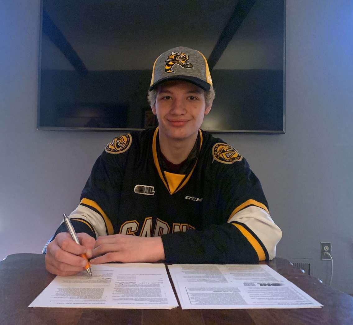 Zach Filak signs with the Sarnia Sting - May 4/20 (Submitted photo)