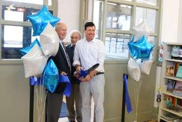 Mayor Brad Loosely, former Chief Librarian Ronald Baker, and Warden Kevin Marriot. June 22, 2022. (Photo courtesy of the Corporation of the County of Lambton)