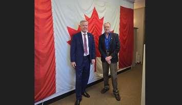 American Consul General Baxter Hunt (L) and Sarnia Mayor Mike Bradley (R) (Photo courtesy of Mike Bradley)