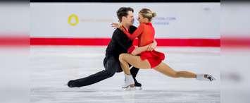 Michael Marinaro and  Kirsten Moore-Towers. (Photo by Skate Canada)