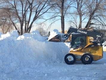 Crews cleanup following winter snow storm in Sarnia. (BlackburnNews.com file photo by Chelsea Vella)