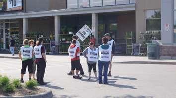 Workers on strike outside Sarnia Superstore. July 2, 2015 (BlackburnNews.com Photo by Briana Carnegie)