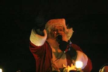 Sarnia Santa Claus Parade Dec 5, 2015 (BlackburnNews.com photo by Dave Dentinger)