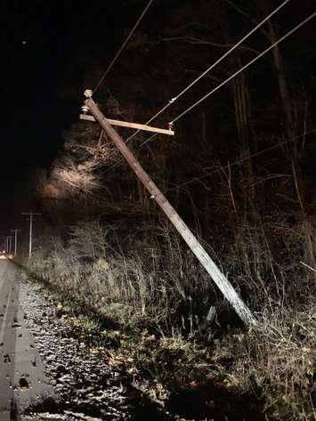 A snapped hydro pole on Waterworks Rd. - Nov 22/21 (Photo courtesy of Bluewater Power)