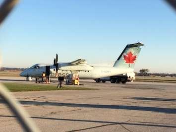 A Dash 8 Express at Chris Hadfield Airport Oct. 2018 BlackburnNews.com photo by Dave Dentinger