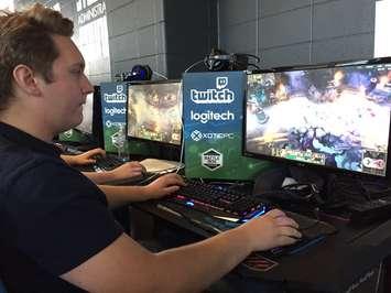 Lambton College 3rd year Fire Science student Zach Hudson participates in try-outs for the college's new Varsity Esports team. September 7, 2017 (Photo by Melanie Irwin)